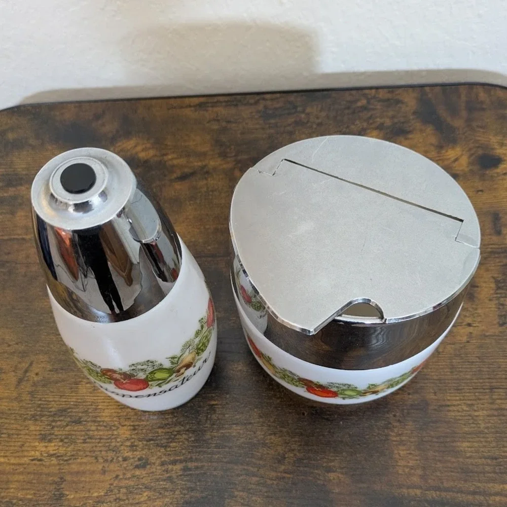 VTG Gemco Spice of Life Sugar Shaker & Bowl Milk Glass Set Chrome Lids USA‎
